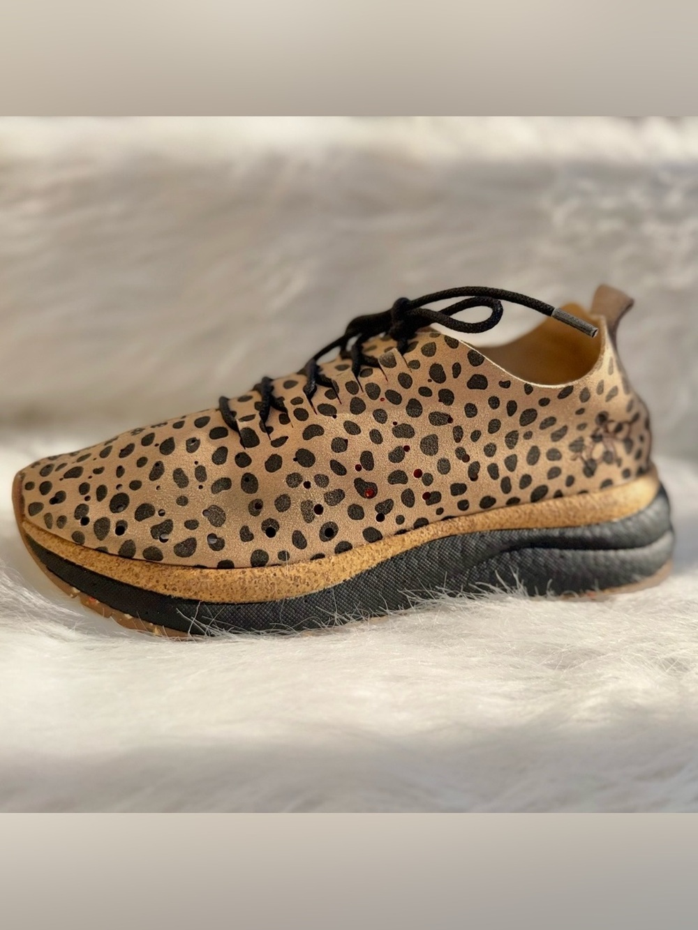OTBT Alstead 20F206 Brown Cheetah Sneakers | Women’s 6M